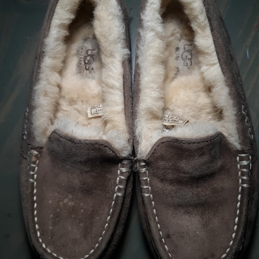 Ugg Australia Ansley slipper size 6